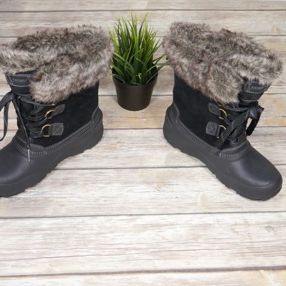 Khombu Black Faux Fur Winter Boots Size 8 - Picture 4 of 7
